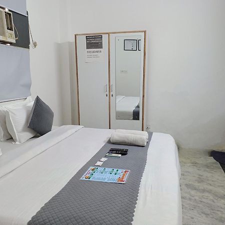 Hotel Hauz Khas Fort View 뉴델리 외부 사진