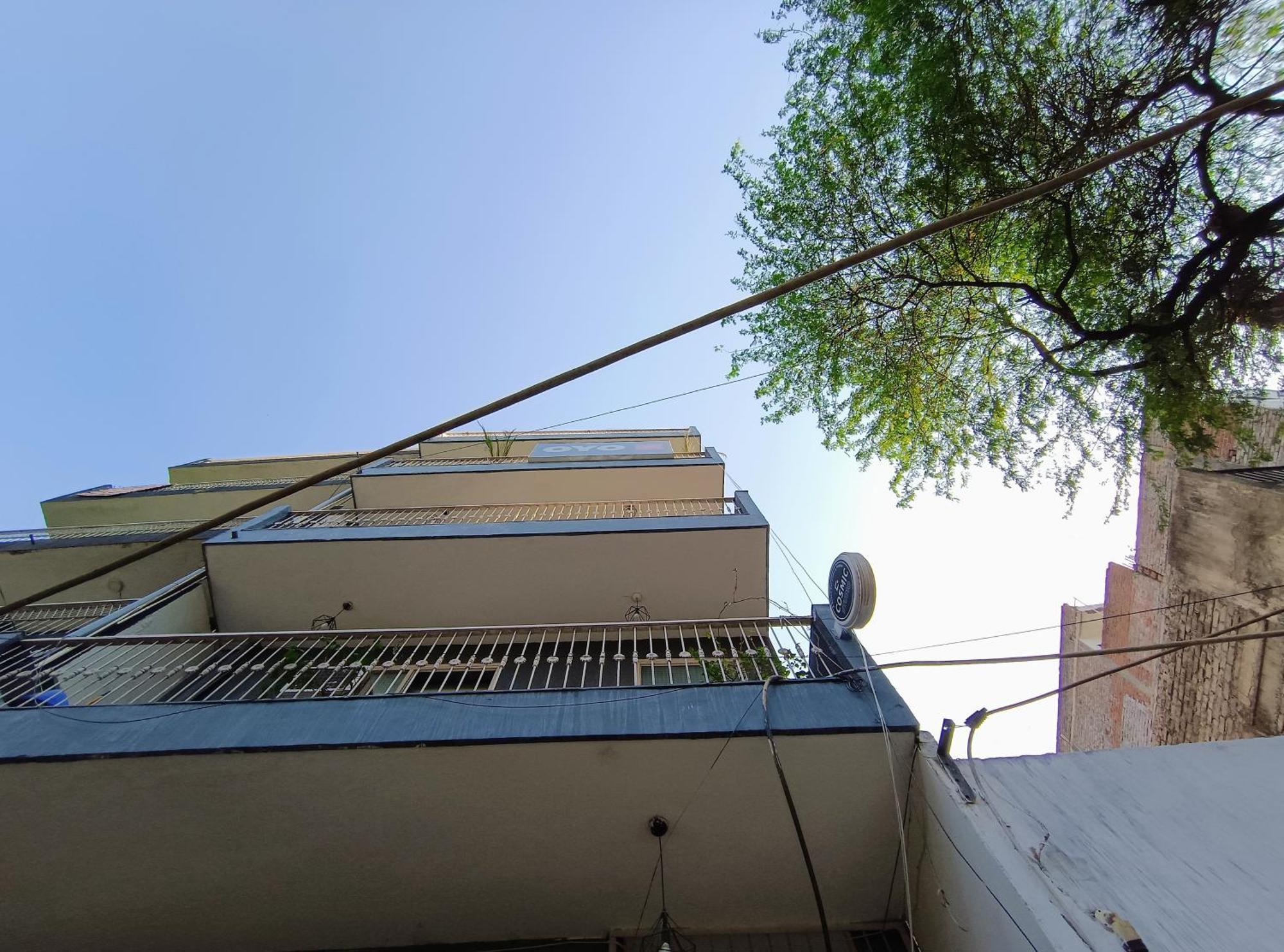 Hotel Hauz Khas Fort View 뉴델리 외부 사진