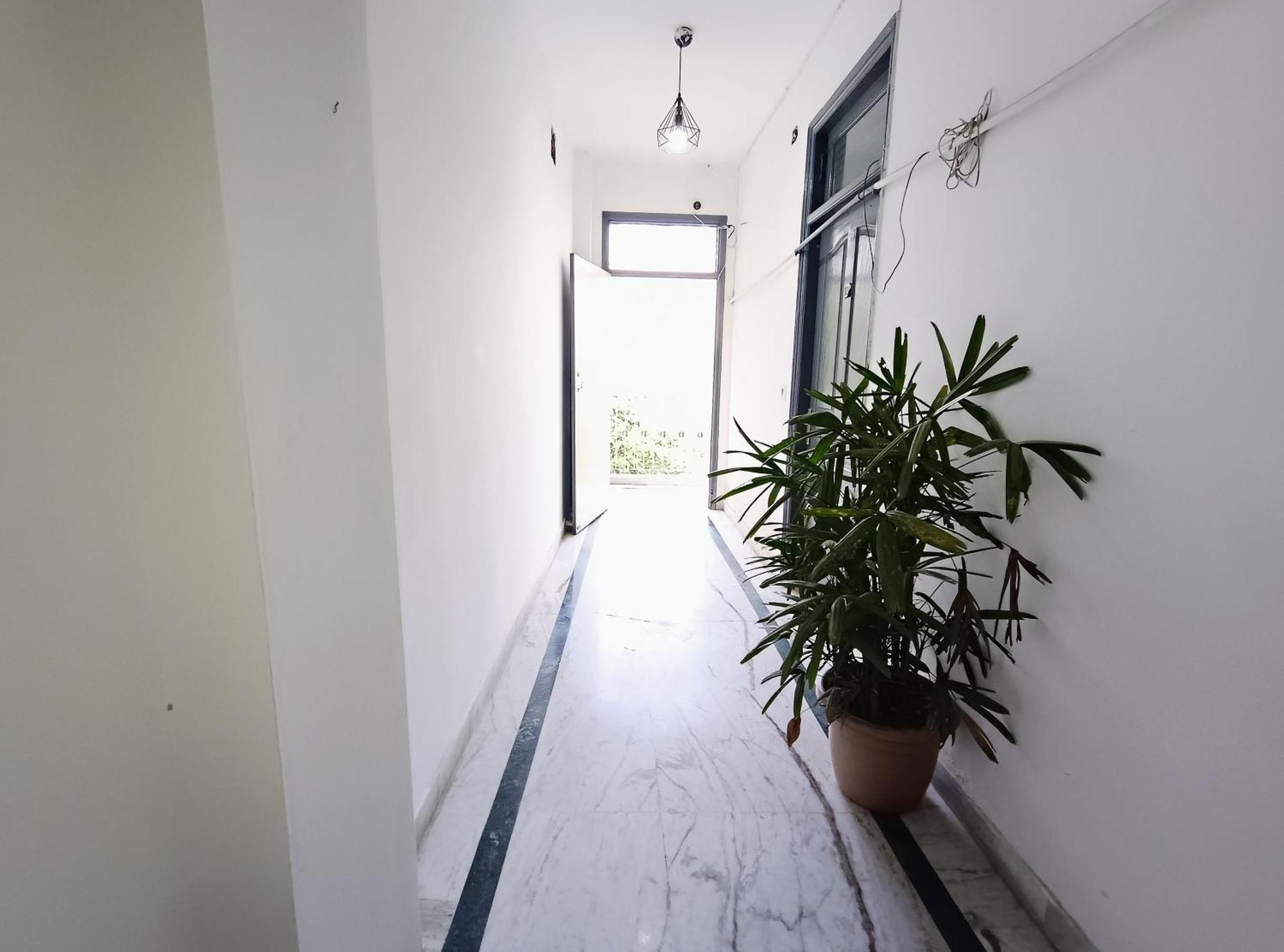 Hotel Hauz Khas Fort View 뉴델리 외부 사진