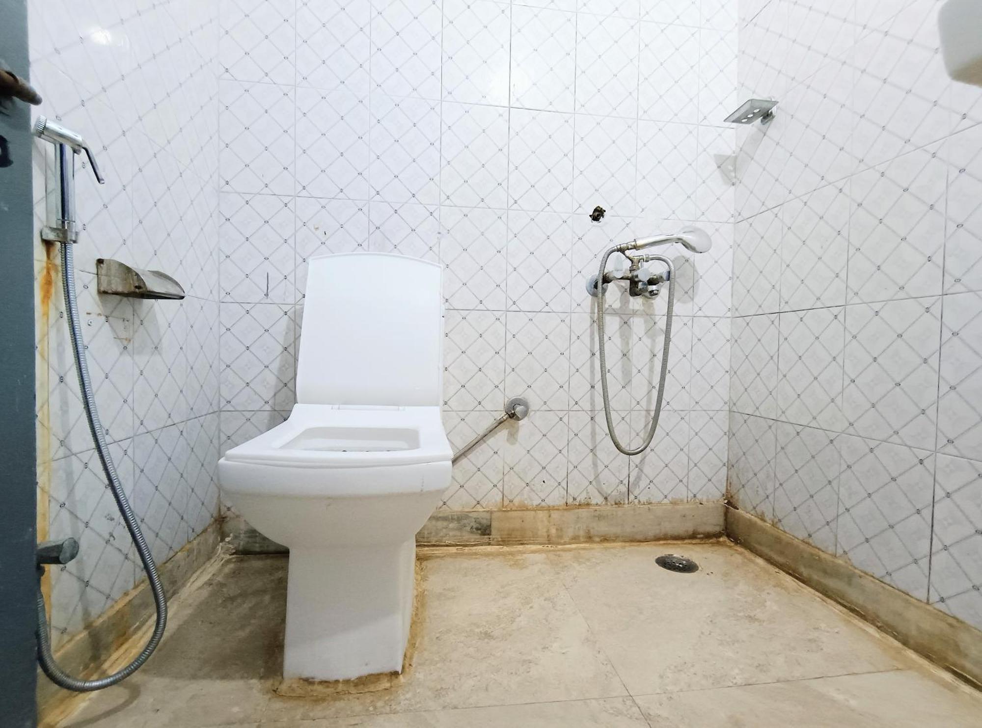 Hotel Hauz Khas Fort View 뉴델리 외부 사진